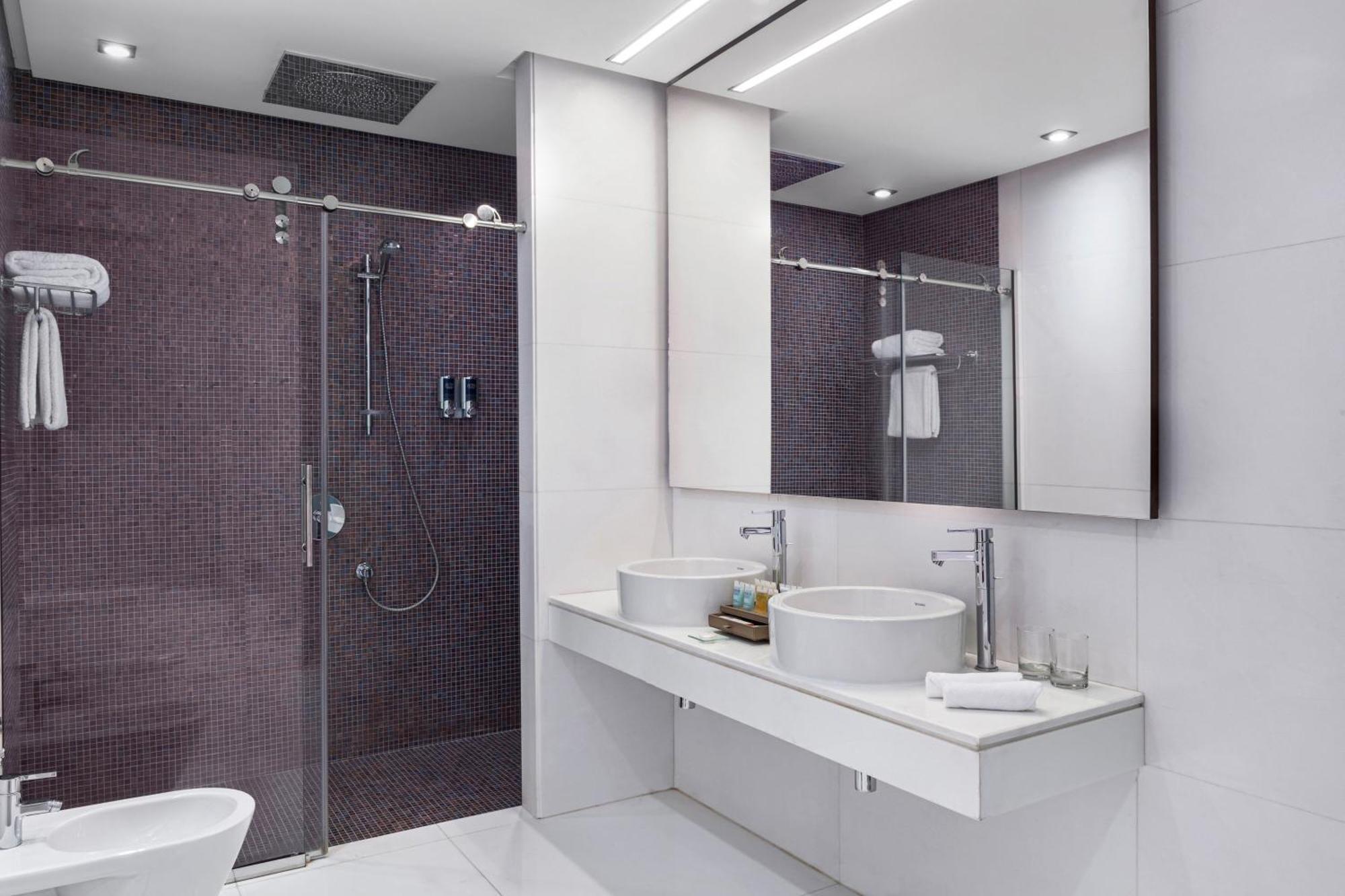 Four Points By Sheraton Doha Exteriör bild